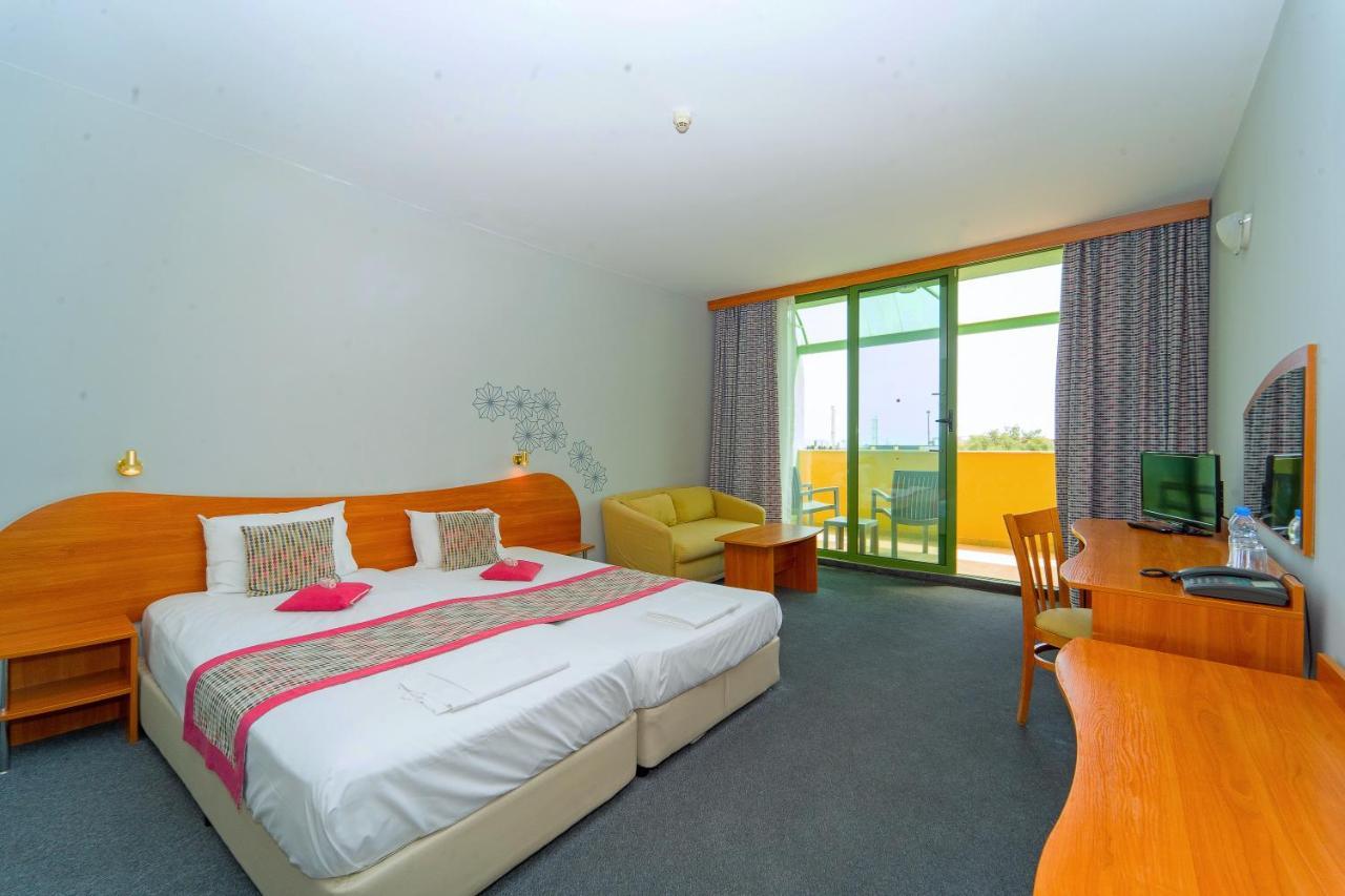 סאני ביץ' Mpm Hotel Kalina Garden מראה חיצוני תמונה